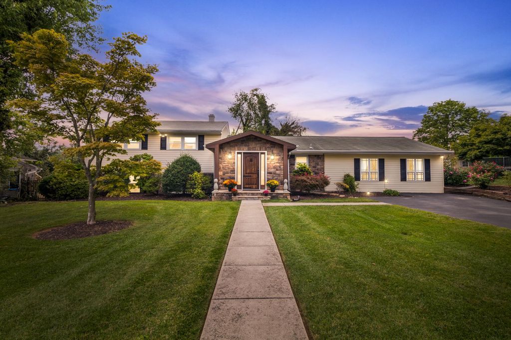 7206 N CHARLES ST N, Lutherville Timonium, MD 21093