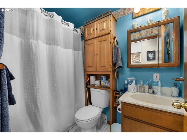 89869 HIGHWAY 202, Astoria, OR 97103