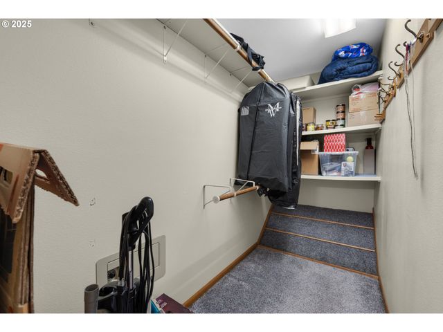 89869 HIGHWAY 202, Astoria, OR 97103