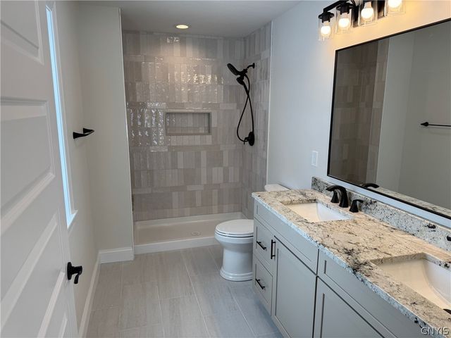 220 Marineview Drive 220, Sullivan, NY 13037
