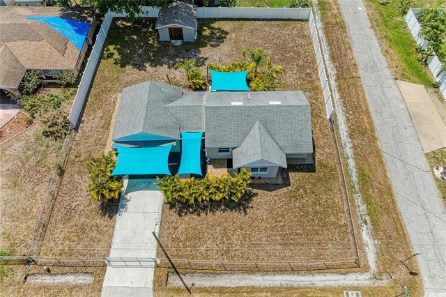 901 OAK STREET SW, Ruskin, FL 33570