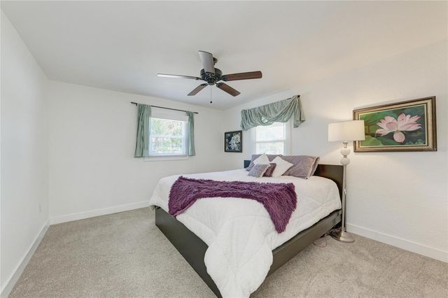 901 OAK STREET SW, Ruskin, FL 33570