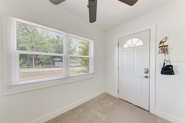 901 OAK STREET SW, Ruskin, FL 33570
