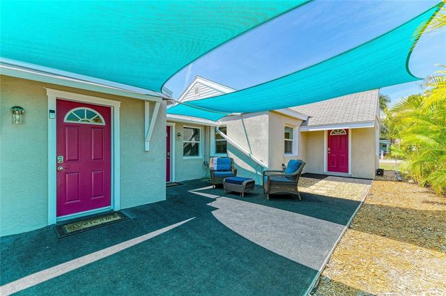 901 OAK STREET SW, Ruskin, FL 33570