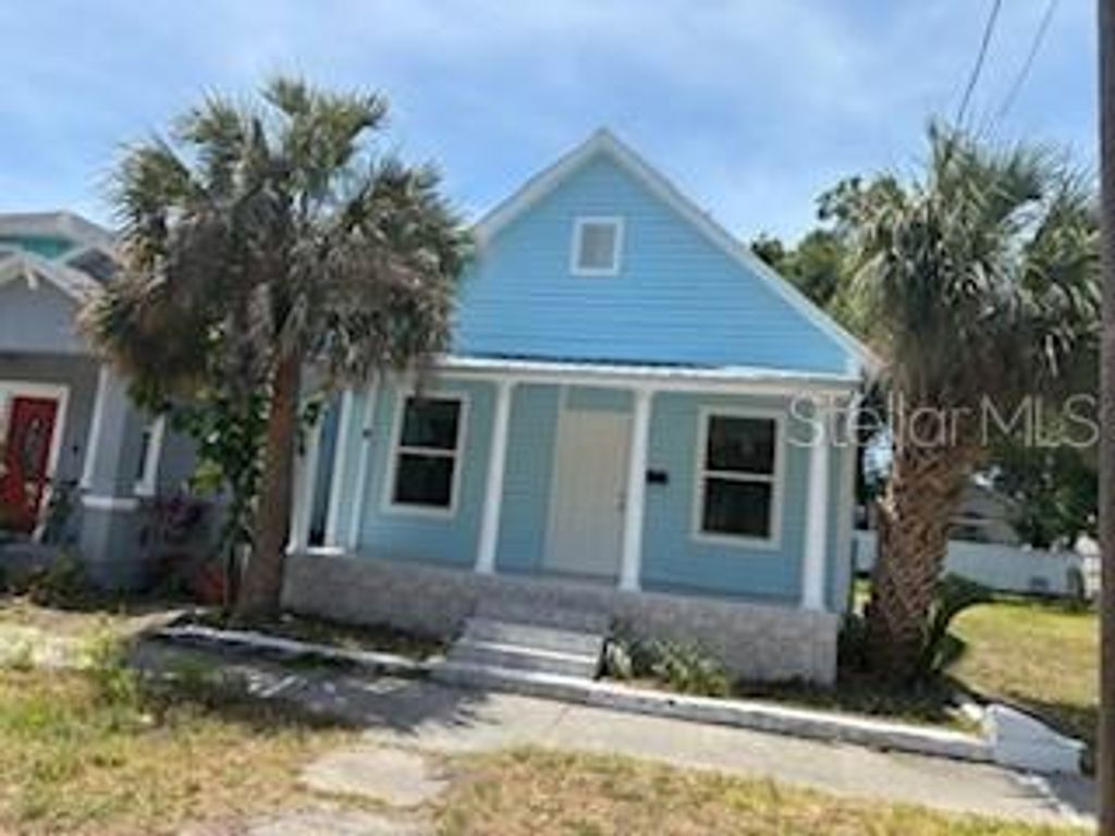 2524 W CHESTNUT STREET, Tampa, FL 33607