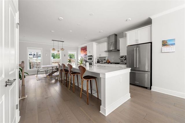 1012 Burnside NW Lane, Atlanta, GA 30318