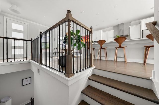 1012 Burnside NW Lane, Atlanta, GA 30318