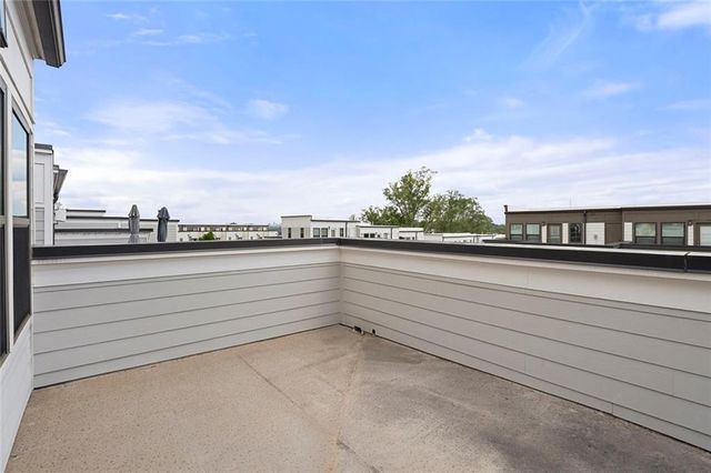 1012 Burnside NW Lane, Atlanta, GA 30318