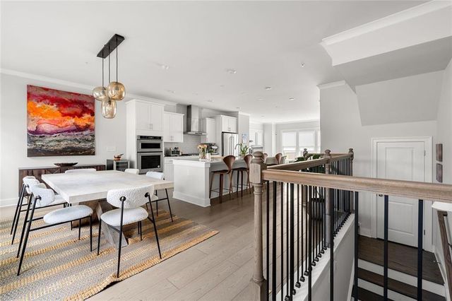 1012 Burnside NW Lane, Atlanta, GA 30318