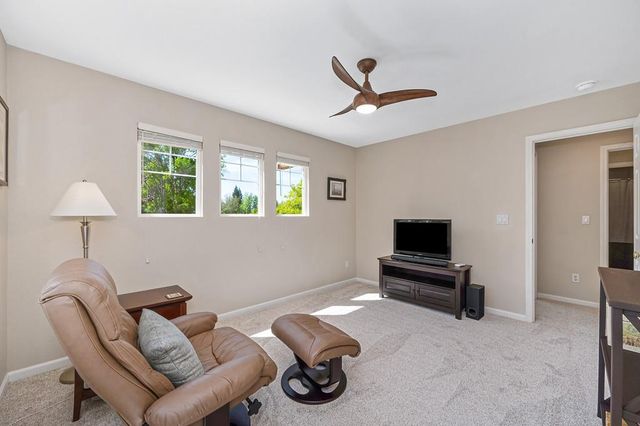 4509 Pheasant Ln, Rocklin, CA 95765