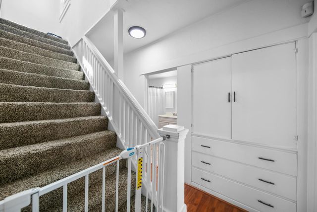 836 W Park, Stockton, CA 95203