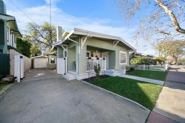 836 W Park, Stockton, CA 95203