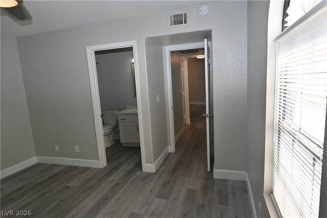 2968 Juniper Hills Boulevard 104, Las Vegas, NV 89142