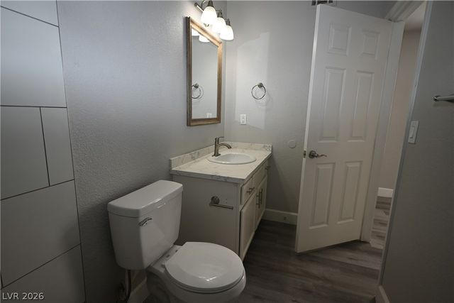 2968 Juniper Hills Boulevard 104, Las Vegas, NV 89142