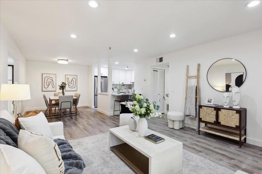 49 Showers Drive A335, Mountain View, CA 94040