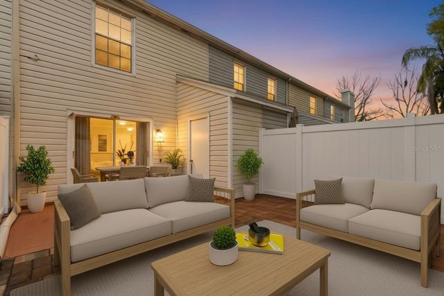 16143 RAMBLING VINE DRIVE E, Tampa, FL 33624