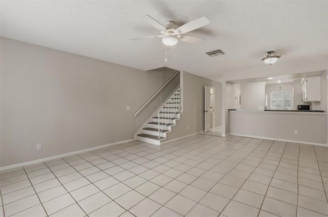 16143 RAMBLING VINE DRIVE E, Tampa, FL 33624