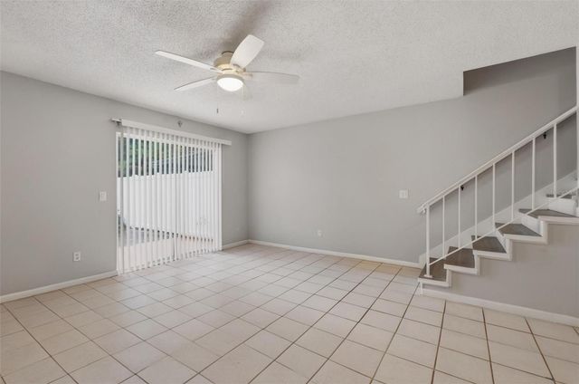 16143 RAMBLING VINE DRIVE E, Tampa, FL 33624