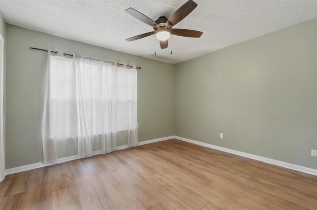 16143 RAMBLING VINE DRIVE E, Tampa, FL 33624