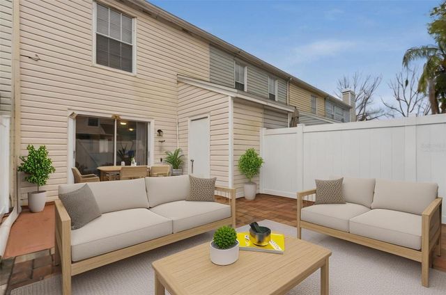 16143 RAMBLING VINE DRIVE E, Tampa, FL 33624