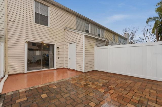 16143 RAMBLING VINE DRIVE E, Tampa, FL 33624