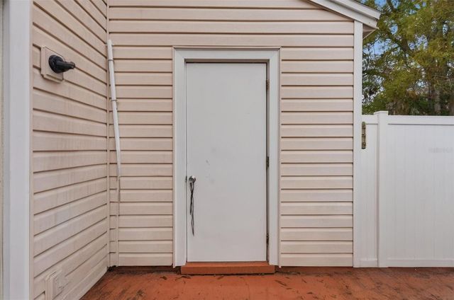 16143 RAMBLING VINE DRIVE E, Tampa, FL 33624