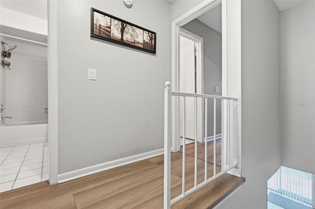 16143 RAMBLING VINE DRIVE E, Tampa, FL 33624