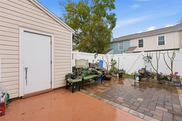 16143 RAMBLING VINE DRIVE E, Tampa, FL 33624