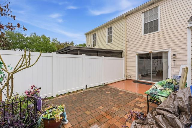 16143 RAMBLING VINE DRIVE E, Tampa, FL 33624