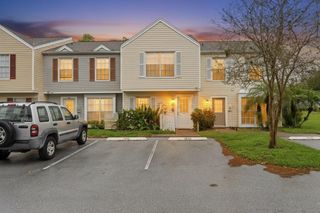 16143 RAMBLING VINE DRIVE E, Tampa, FL 33624