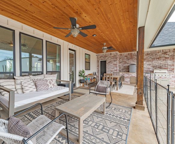 148 S Ranch Lane, Graham, TX 76450