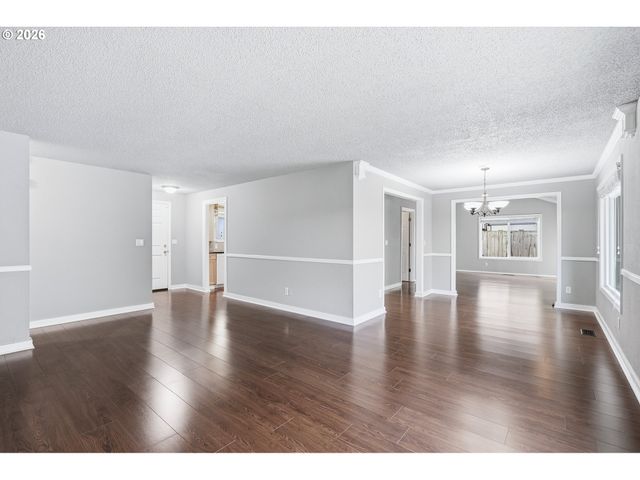 21659 Sw DAKOTA Cir, Tualatin, OR 97062