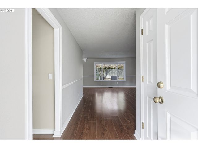 21659 Sw DAKOTA Cir, Tualatin, OR 97062