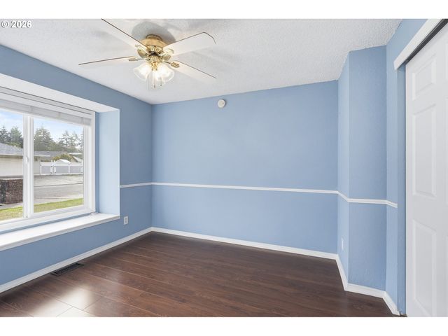 21659 Sw DAKOTA Cir, Tualatin, OR 97062