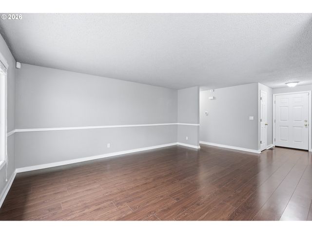 21659 Sw DAKOTA Cir, Tualatin, OR 97062