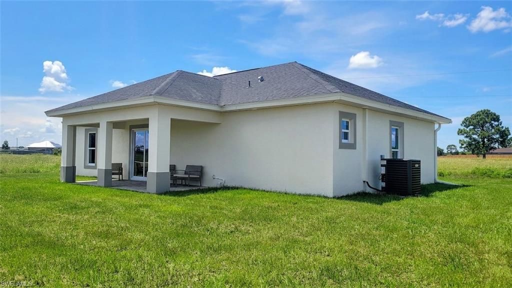 9019 E Crow CIR, LABELLE, FL 33935 — photo 2