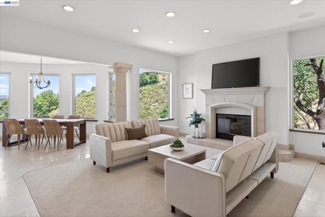 2529 Biltmore Dr, Alamo, CA 94507