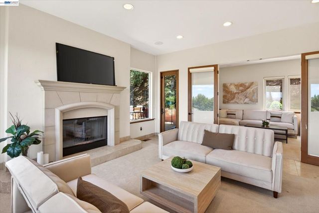 2529 Biltmore Dr, Alamo, CA 94507