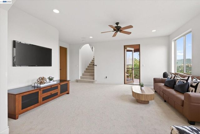 2529 Biltmore Dr, Alamo, CA 94507
