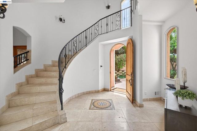 2529 Biltmore Dr, Alamo, CA 94507
