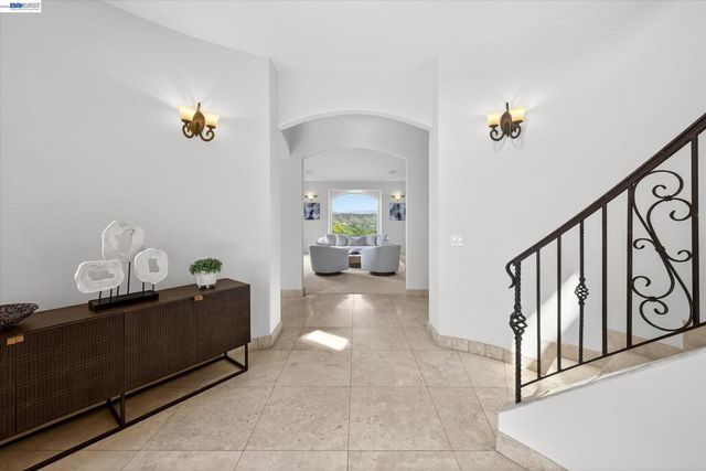 2529 Biltmore Dr, Alamo, CA 94507