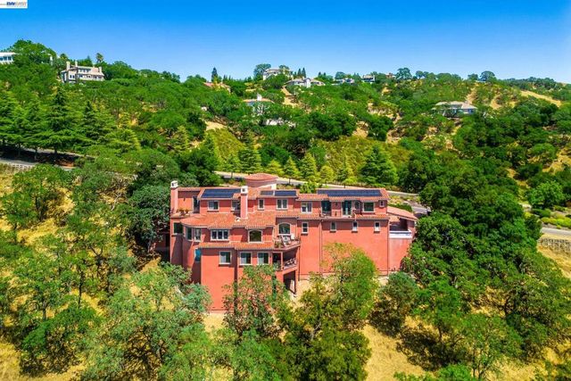 2529 Biltmore Dr, Alamo, CA 94507