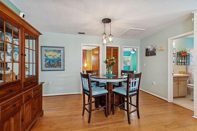 5300 6TH STREET S, St Petersburg, FL 33705