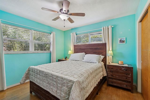 5300 6TH STREET S, St Petersburg, FL 33705