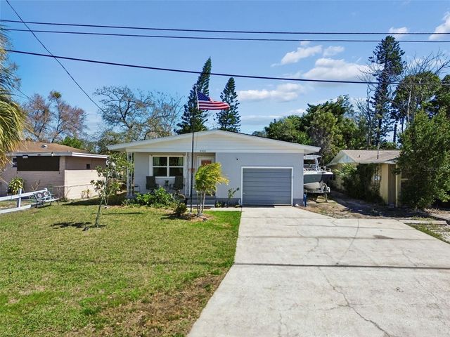 5300 6TH STREET S, St Petersburg, FL 33705