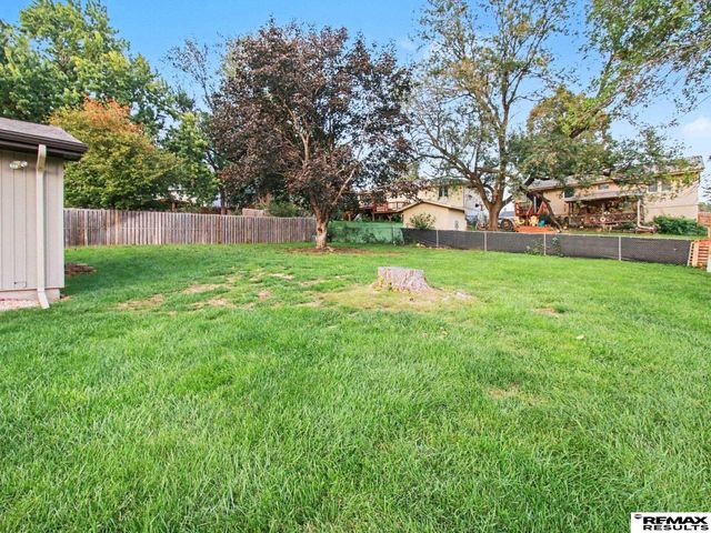 11815 N 157 Avenue, Bennington, NE 68007