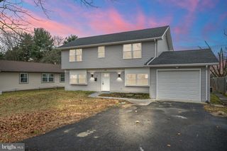 34 HINSDALE LN, Willingboro, NJ 08046