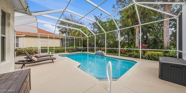 6191 Ashwood LN, Naples, FL 34110