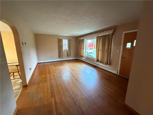 2662 Community Drive, Moore Twp, PA 18014