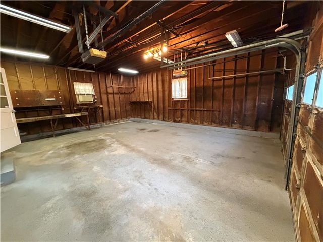 2662 Community Drive, Moore Twp, PA 18014
